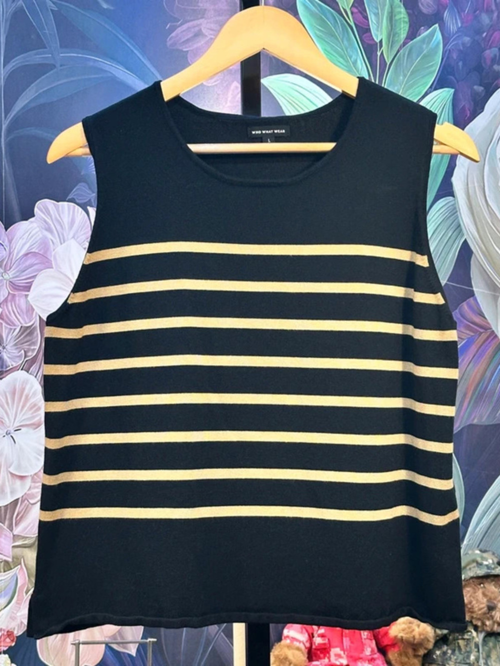 Who What Wear L Black Gold Striped Sleeveless Tank Top Minimalist French Girl